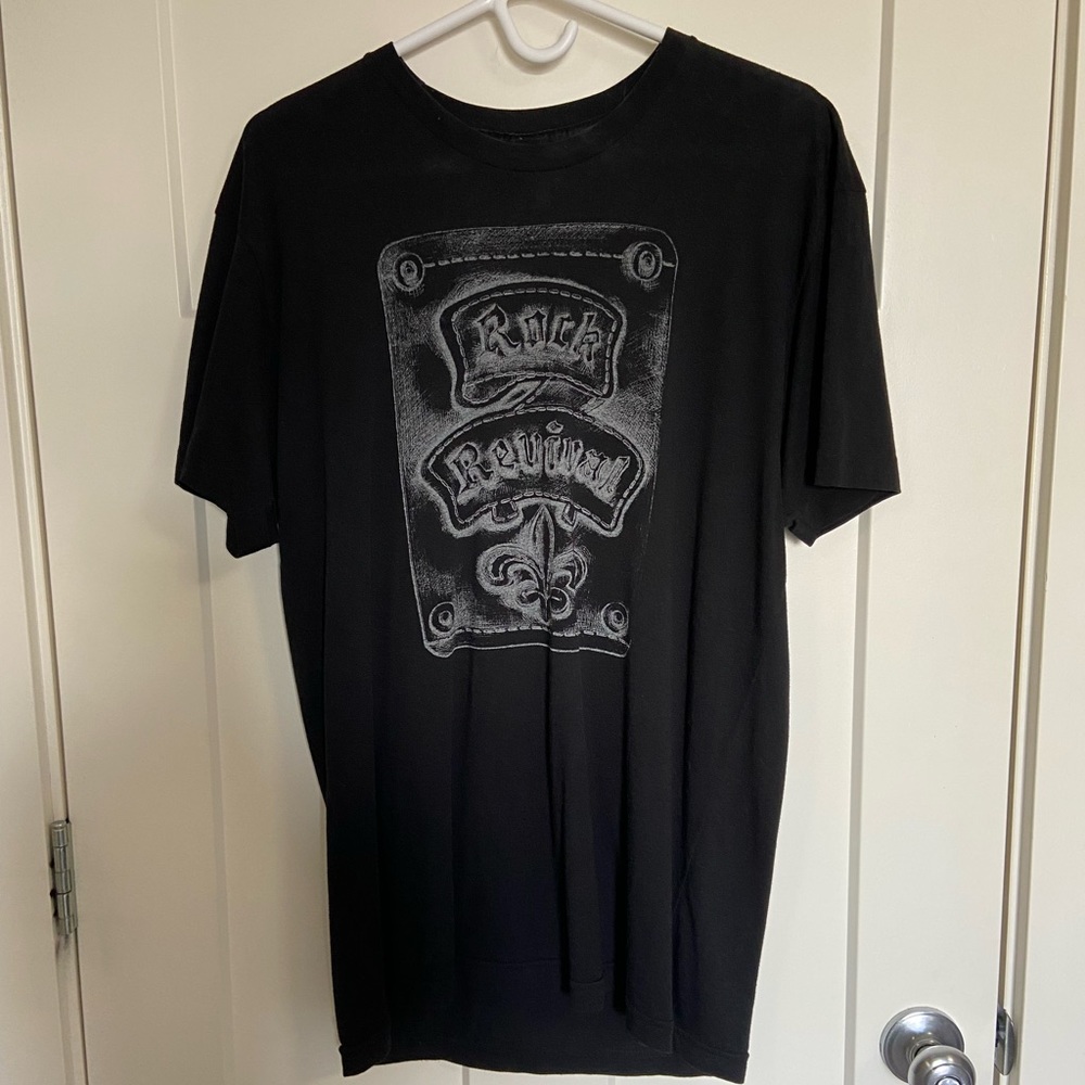 Mens t shirt